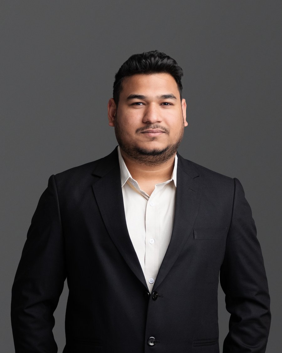 Ronit Sriwastav, professional portrait.